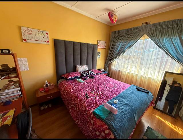 4 BEDROOM HOUSE FOR SALE IN VANDERBIJLPARK CE 3